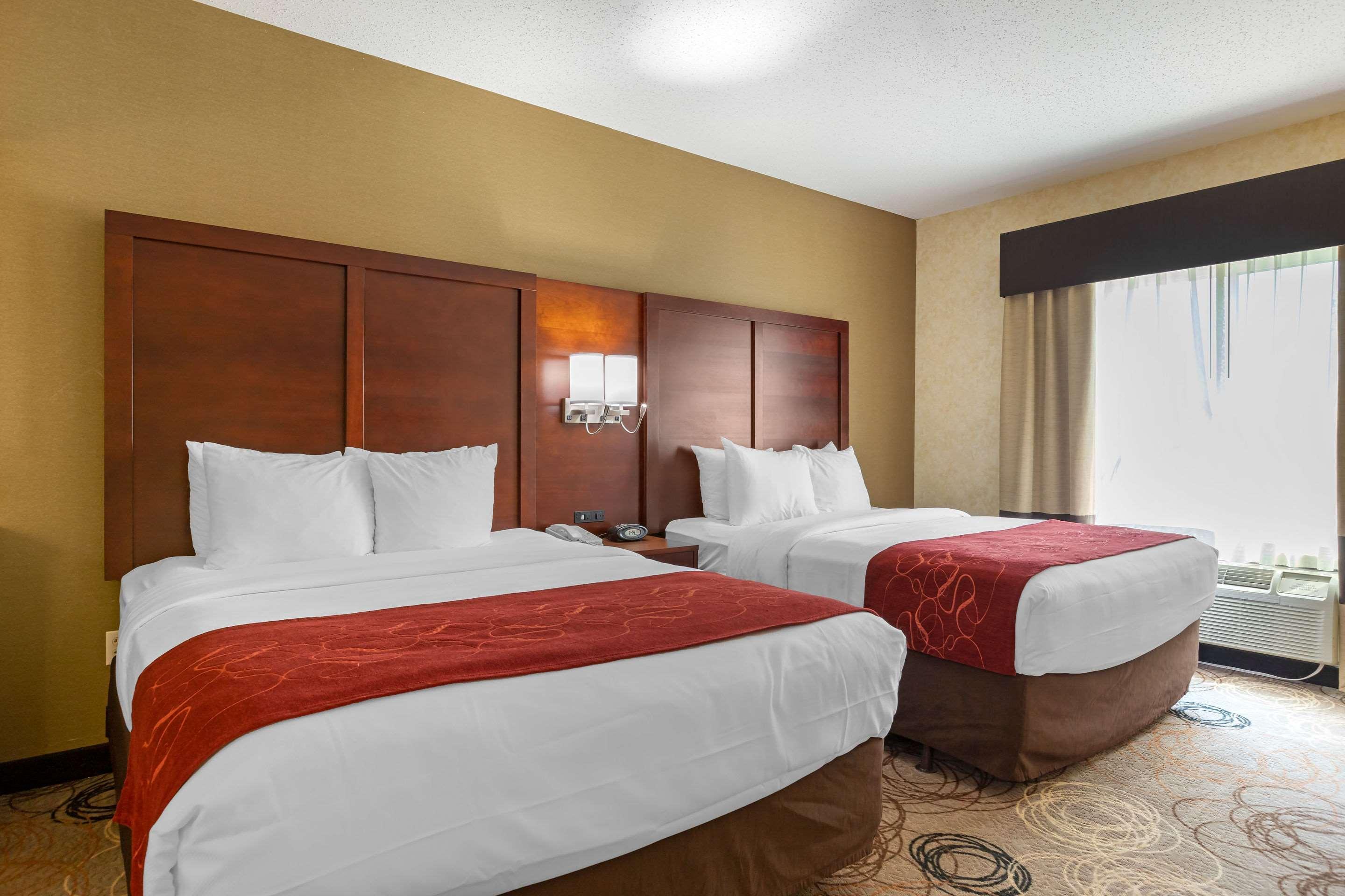 Comfort Suites Southfield-Detroit Экстерьер фото
